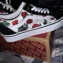 brand new never worn vans 