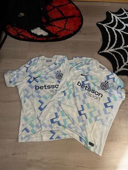 Inter Milan 25/26 Away Kit Size Large BNWT