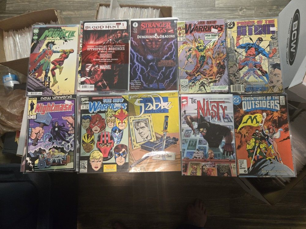 COMIC BOOK LOT OF 50