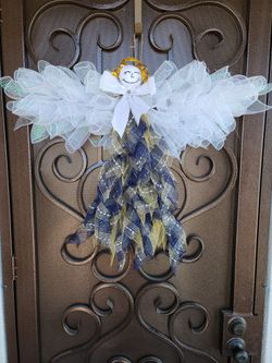 Angel Wreath
