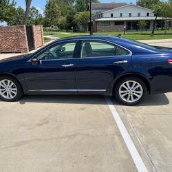 Lexus 2011 ES 350 Blue Clean Title 