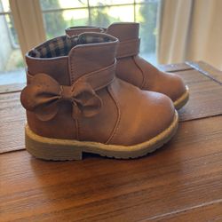 Toddler Brown Boots With Bow Accent