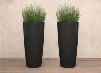 Selena 28” Planter by Veradek 2 Pack Set Black Brand New