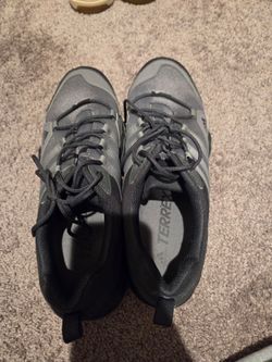 Adidas terrex shoes men's size 11