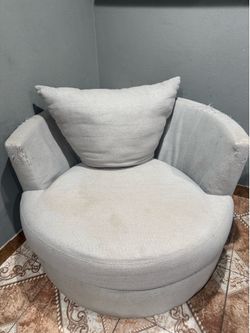 Swivel chair