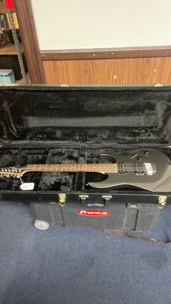 Ibanez RG 120 missing tremolo bar great hard shell case!  70519190
