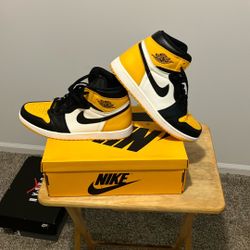 Jordan 1 Retro High OG ‘Yellow Toe’