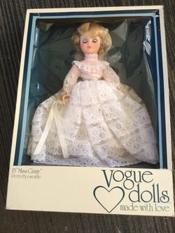 Miss Ginny Vogue 15’ doll, in brocade white wedding dress