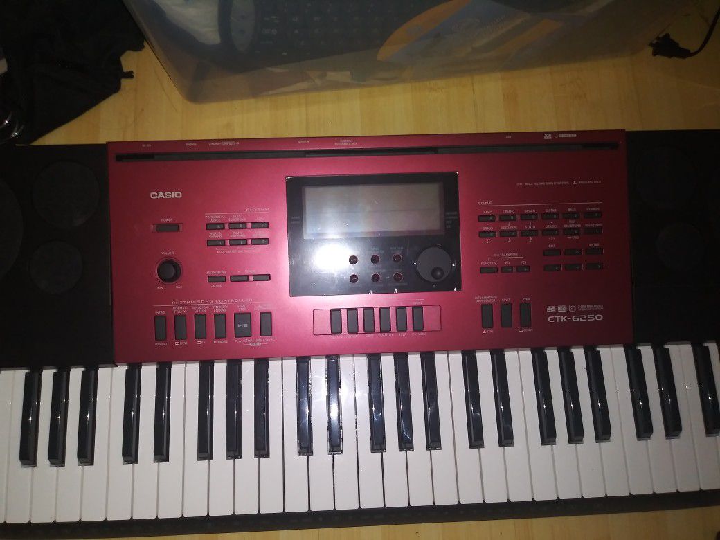 Casio keyboard with full stage set up