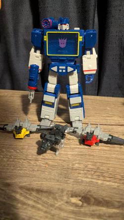 Transformers Studio Series Soundwave