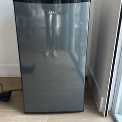 Midea Fridge