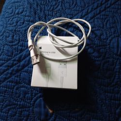 Apple Cable New Open Box .. Lightning Usb