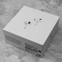 Apple AirPods Pro (2nd Generation) BRAND NEW 