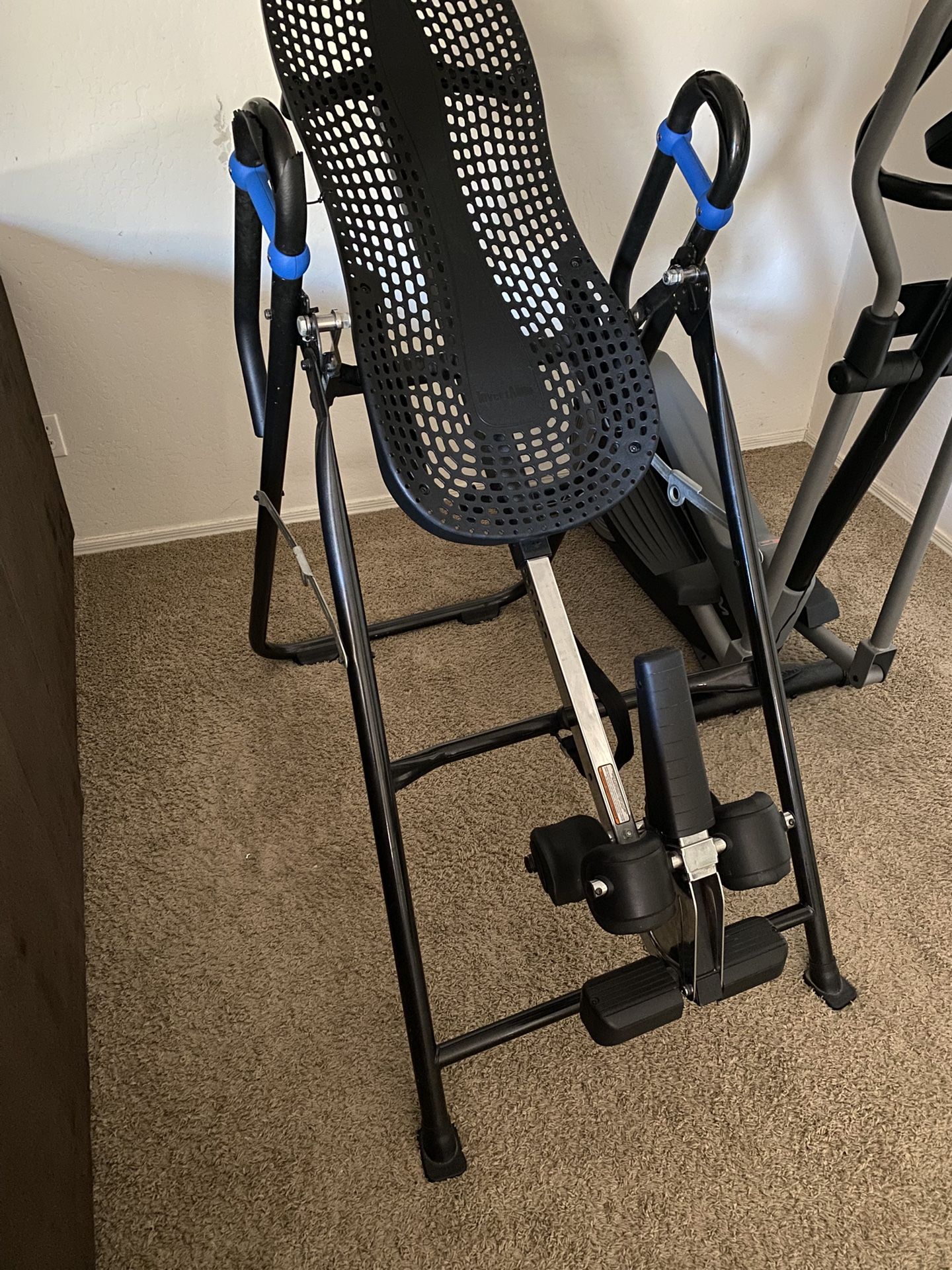 Teeter Inversion Table