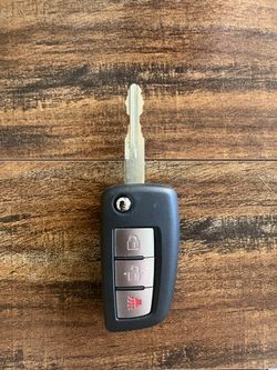for sale like new key for nissan rogue 2016