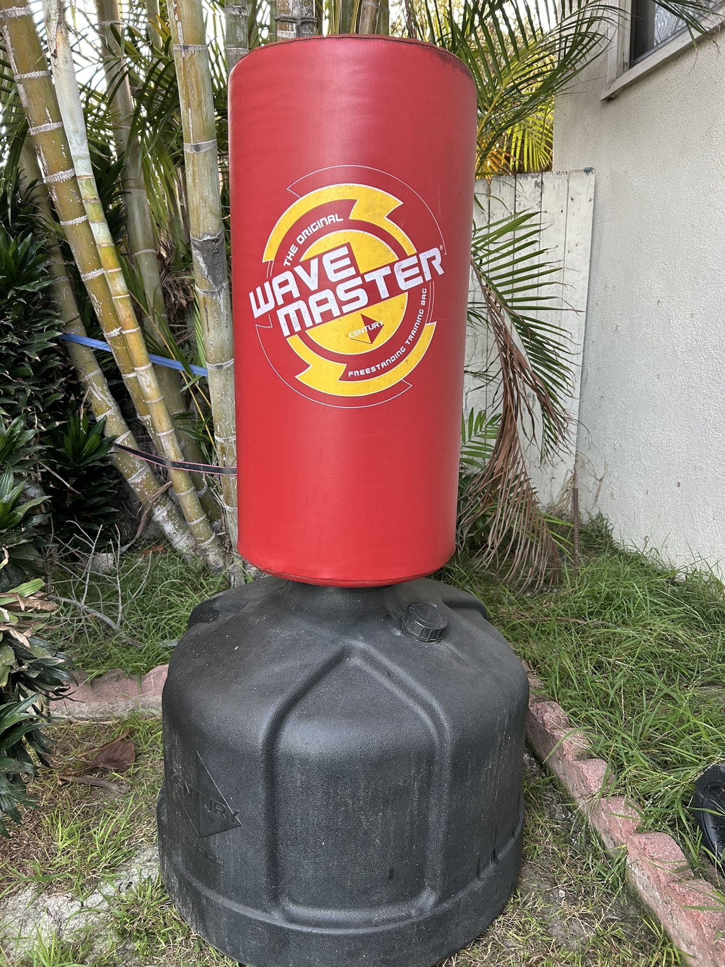 Wave master punching bag