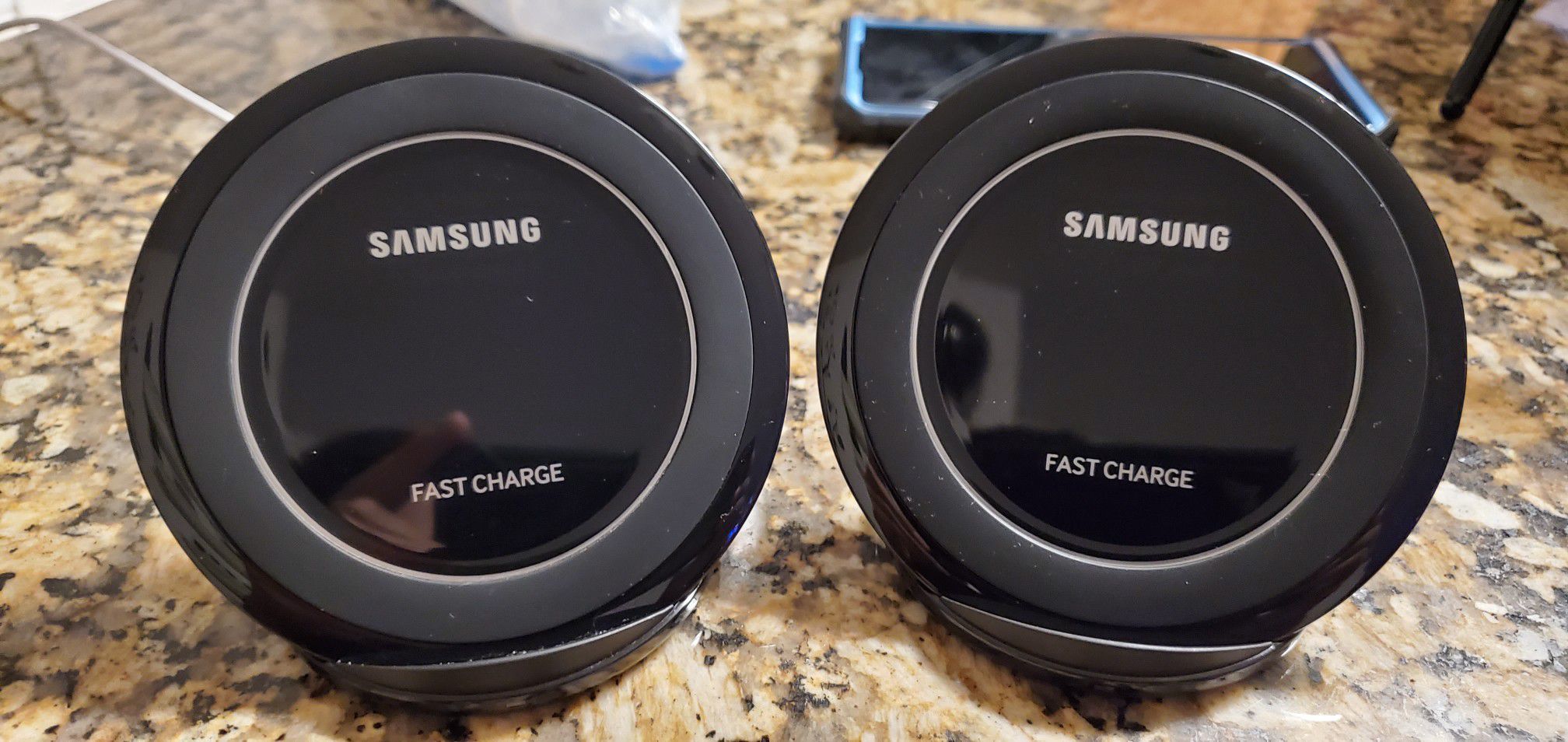 Samsung Fast Charge Wireless Charging stand