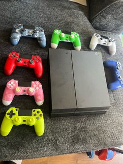 PS4 Console BUNDLE + wireless Playstation 4 controller + Like NEW Games • accessories / ps4 controller / Playstation 4 console 500GB