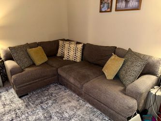 Moving Sale! Large Modular Sectional Sofa – $600 OBO