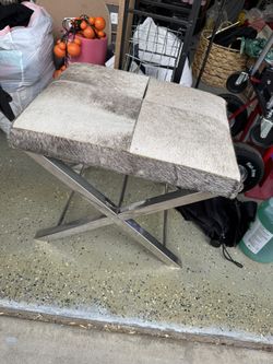 Vanity Stool $30
