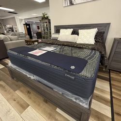 4 PC KING BEDROOM SET 