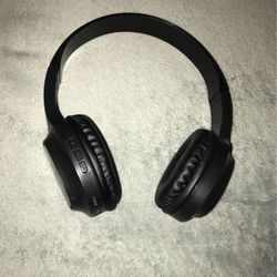 $1 Headphones