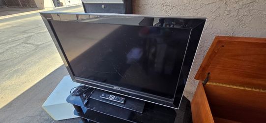 Sony BRAVIA TV – $10