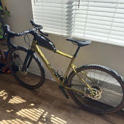 Cannondale Topstone 1 Gravel Bike