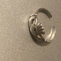 Sterling Silver Irish Claddagh Toe Ring 