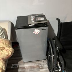 Mini Refrigerator 