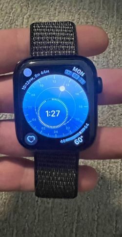 Apple Watch 7 (GPS + Cellular ) Nike Edition