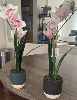 Brand New  Table Flower Decorations/ Set x 2 With Tags.