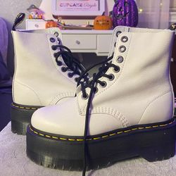 Doc Martens 1460 Pascal Max platforms // never worn!!! <3