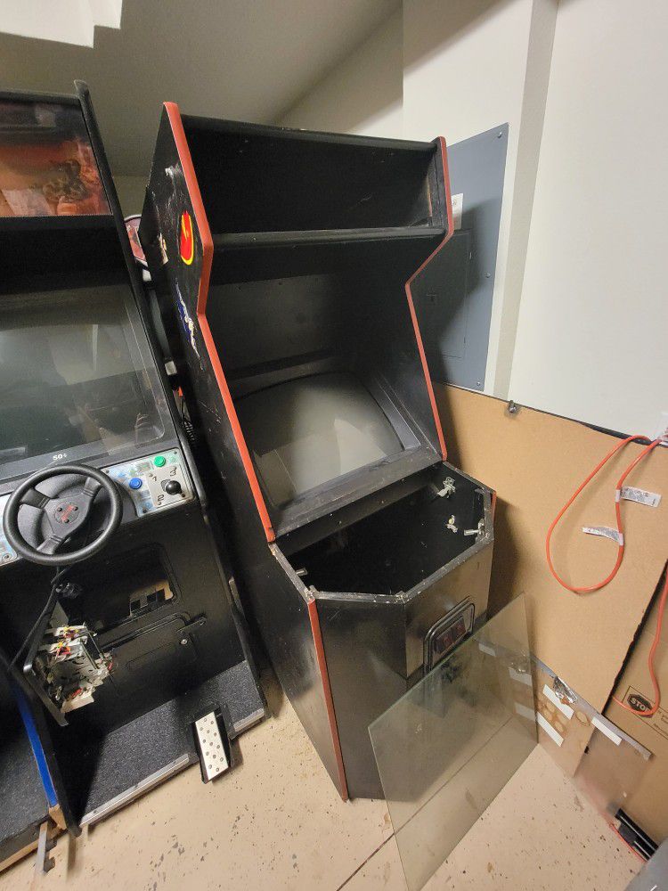 Arcade Cabinet with 25" Monitor