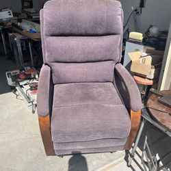 Lift Recliner 