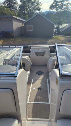 Reinell 185 Bowrider • Volvo Penta v6 • runs great