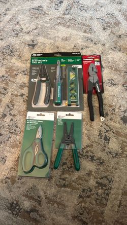 NEW Electrician Tool Bundle