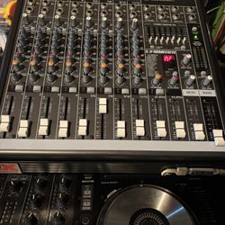 Mackie 12 Channel Fx12 