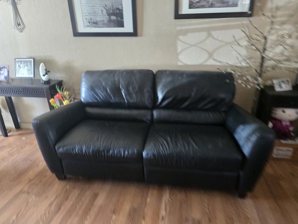 Recliner Couch Free