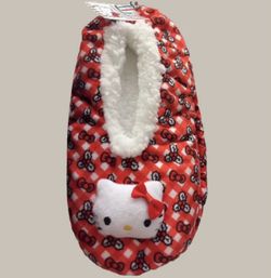 HELLO KITTY SLIPPER SOCKS