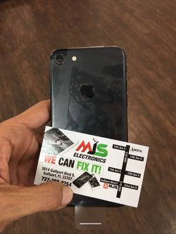 IPHONE 7 32GB UNLOCKED