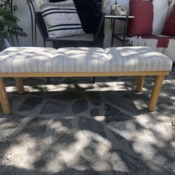 48 Inch Sitting Bench. 