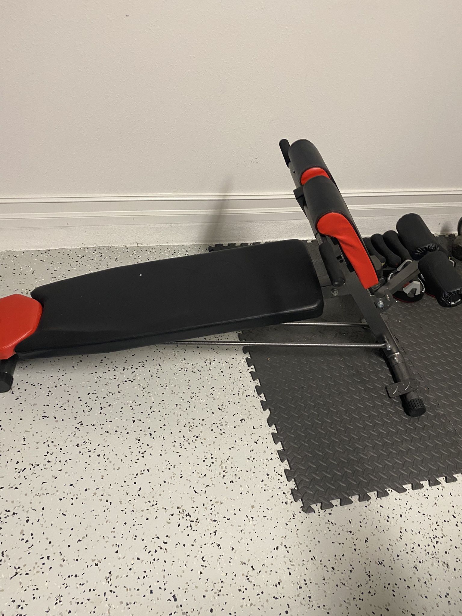 Weight Bench