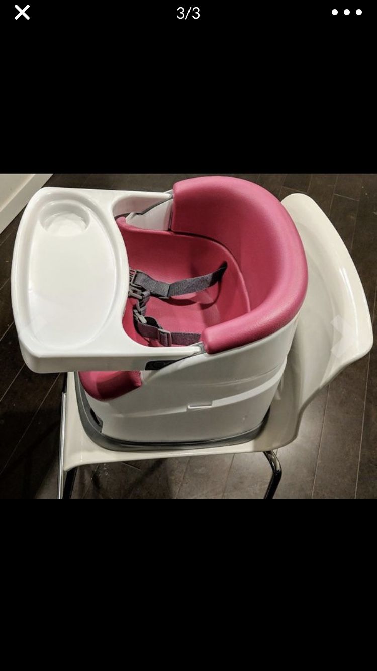 Baby portable feeding seat/ booster👶