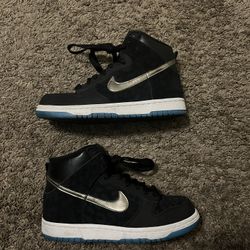 Vintage Nike dunk high premium black cheetah print rare women’s shoes Nike sb shoes Size 7.5 women’s 