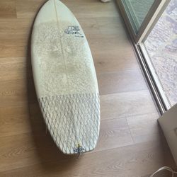 Surfboard 5’5” Wisdom sprout