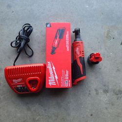 Milwaukee 2457-20