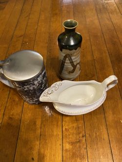 3 porcelain items tallest 7 inches