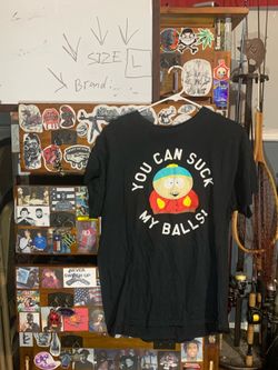 Men’s black t shirt