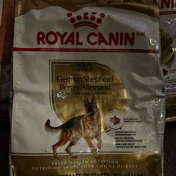 Royal Canin Dog Food 